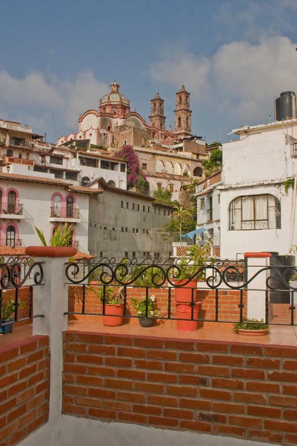 Hotel Posada Joan Sebastian à Taxco Extérieur photo