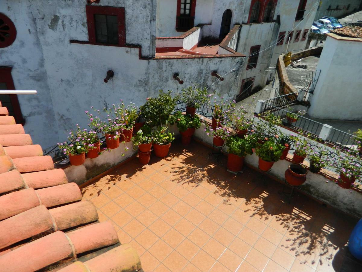 Hotel Posada Joan Sebastian à Taxco Extérieur photo